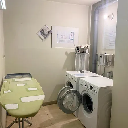 In Near The Beach, Cleaning Included Apartman Nieuwpoort