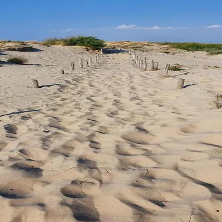 In Near The Beach, Cleaning Included 아파트 니우포르트